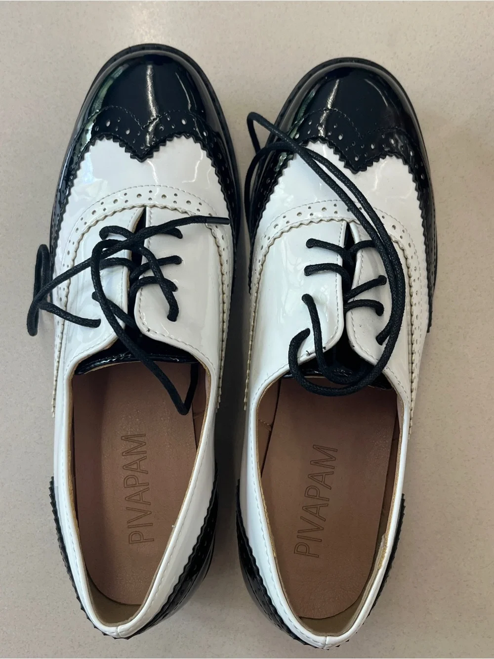 Women’s Oxfords - Saddle Shoe Style - Picture 1 of 8